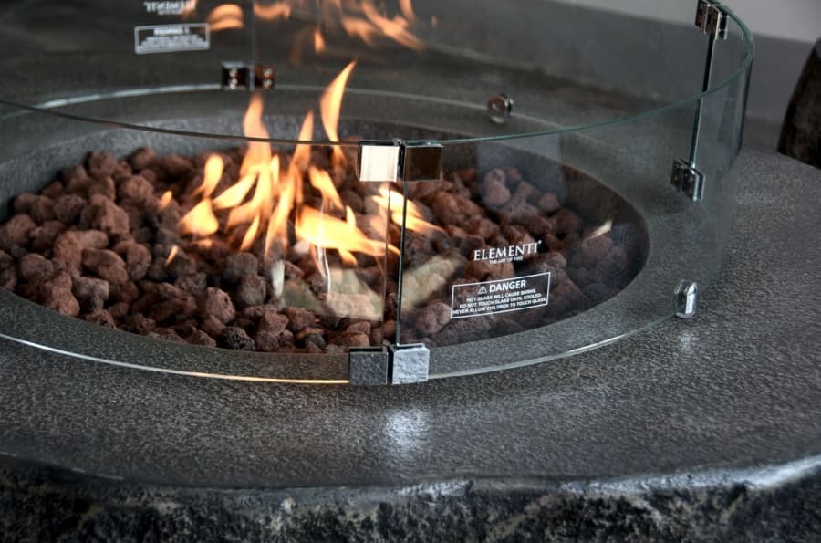 mesa de pedra para jardim - lareira a gás